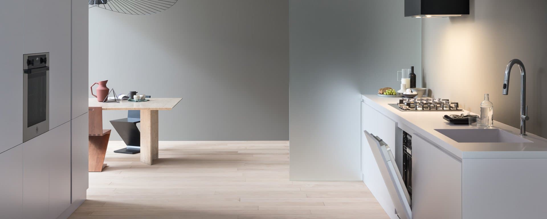 Cuisine équipée de fours encastrables Bertazzoni Modern Series
