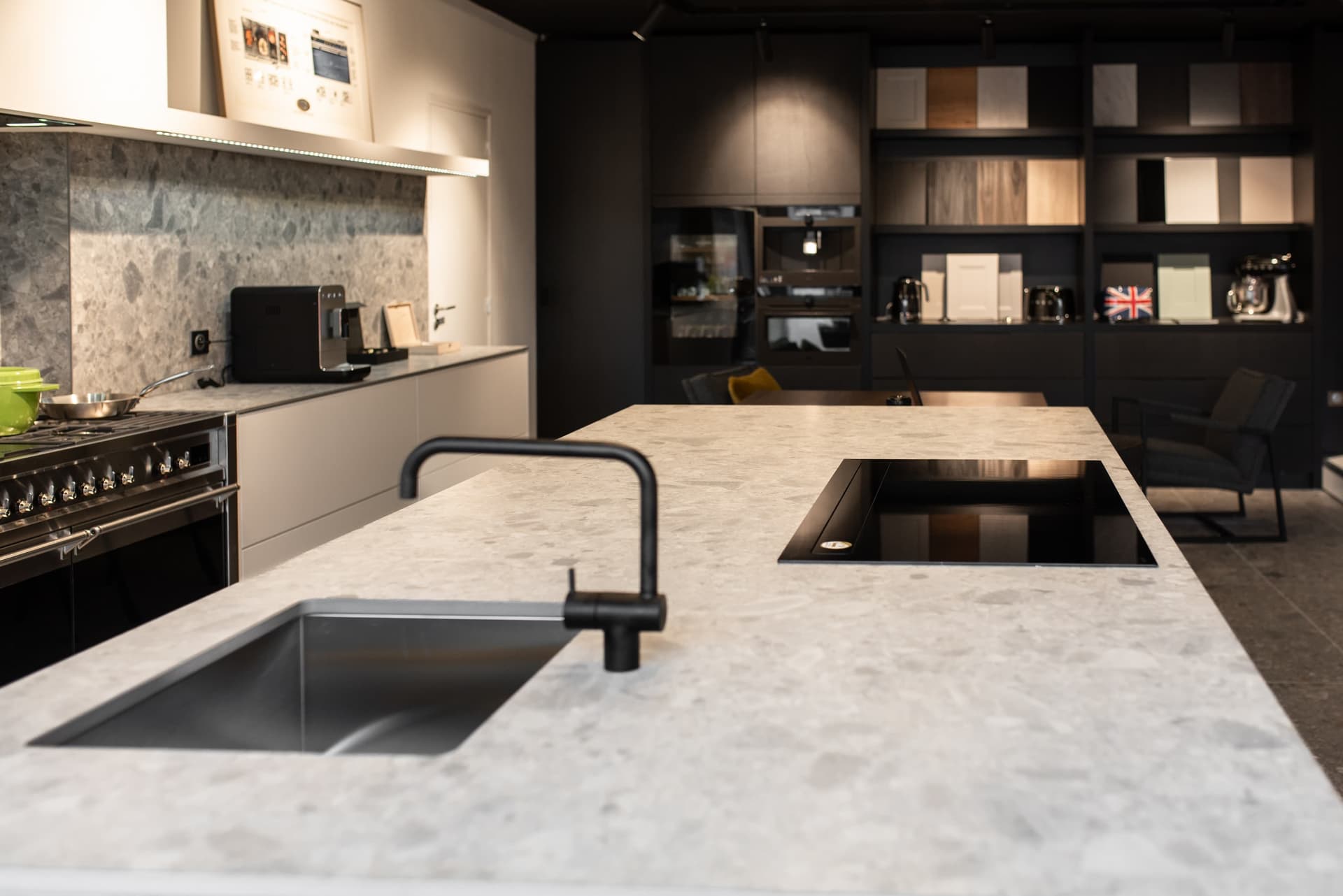 ETAPLES-81-sur-103-1 Produits utilisés dans la réalisation Cuisiniste, cuisine sur mesure au Touquet